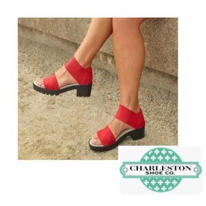 Charleston Shoe Co. Red Monterey Size 9 - Machine Washable